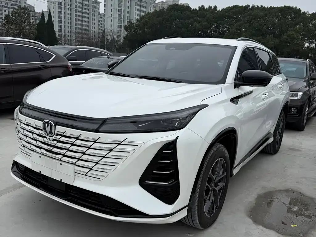 Changan CS75PLUS 2024 из CN, фото 1