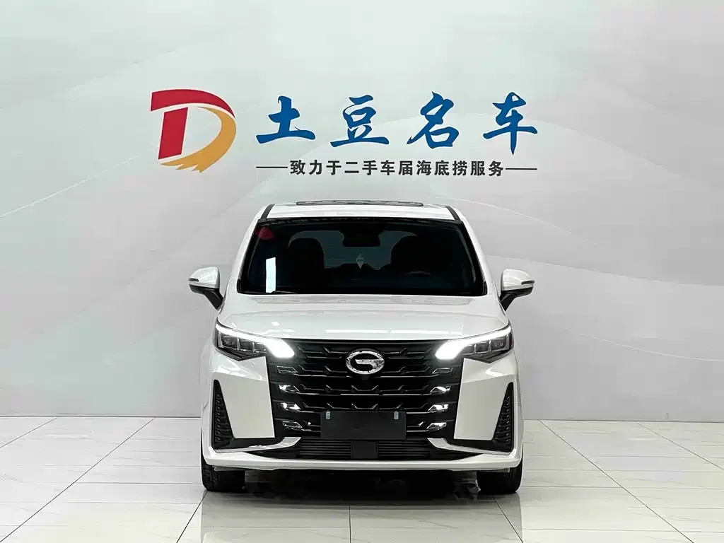 GAC Motor Trumpchi M6 — фото 2