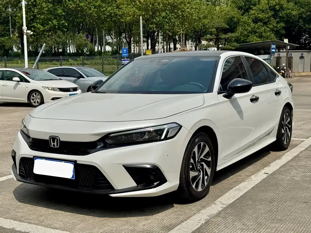 Honda Civic — фото 1