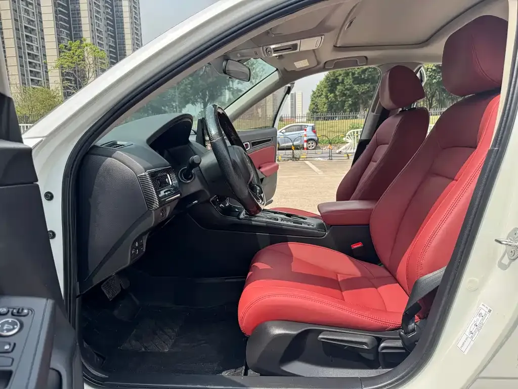 Honda Civic — фото 7