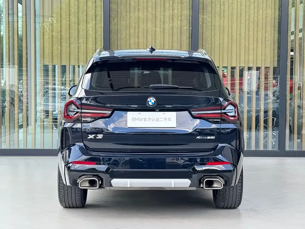 BMW X3 2024 из CN, фото 2