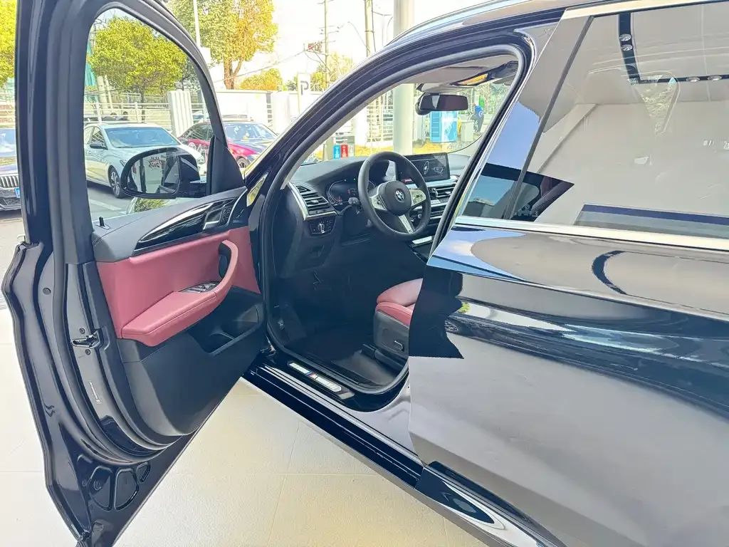 BMW X3 2024 из CN, фото 3