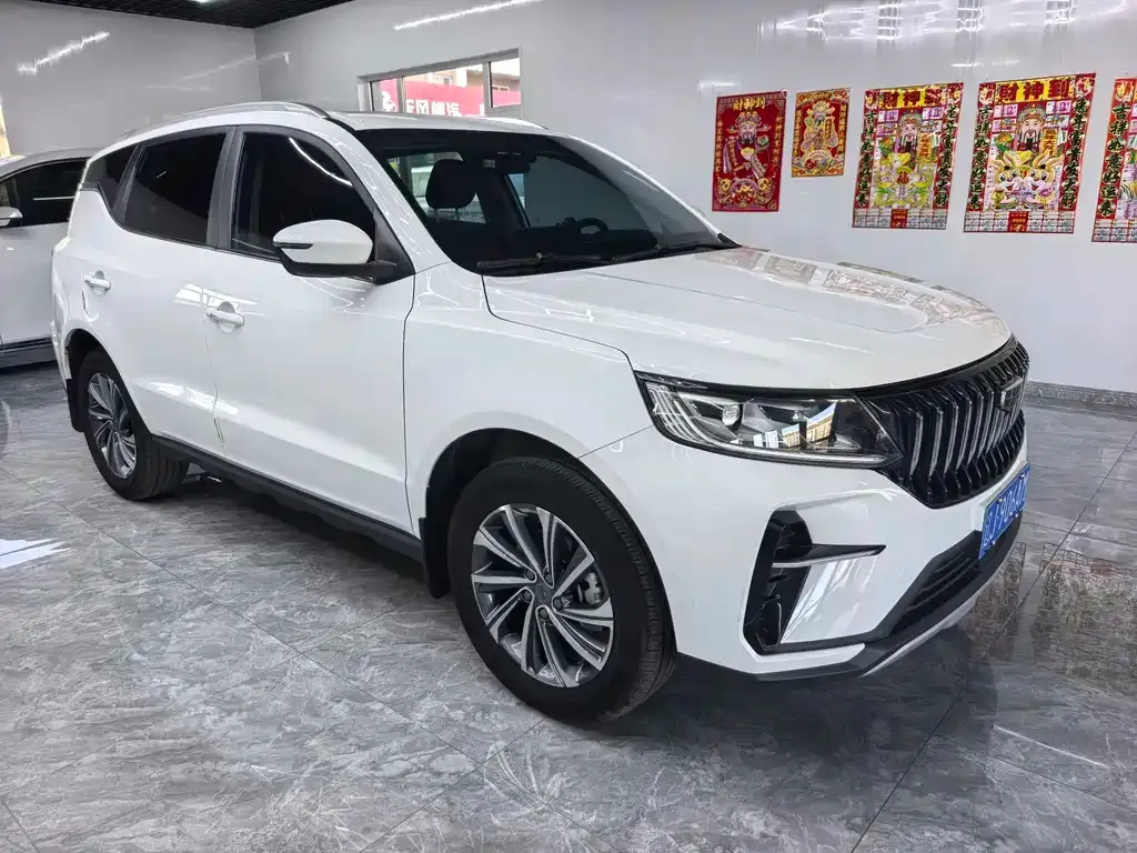 Geely Vision X6 — фото 10