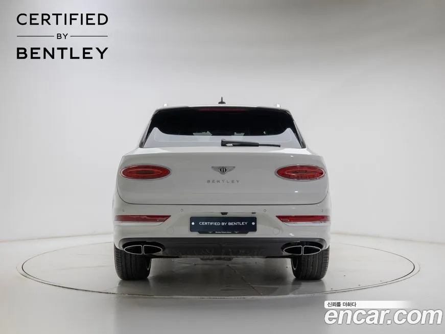 Bentley Bentayga 2025 из KR, фото 2