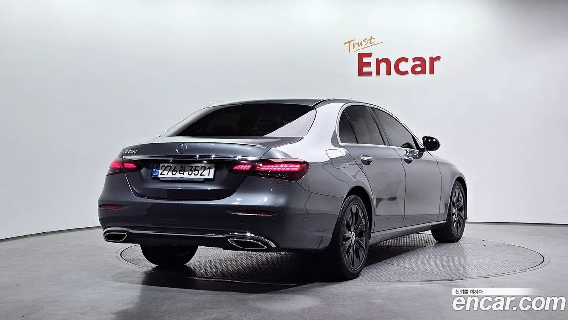 Mercedes-Benz E-Class 2021 из KR, фото 2