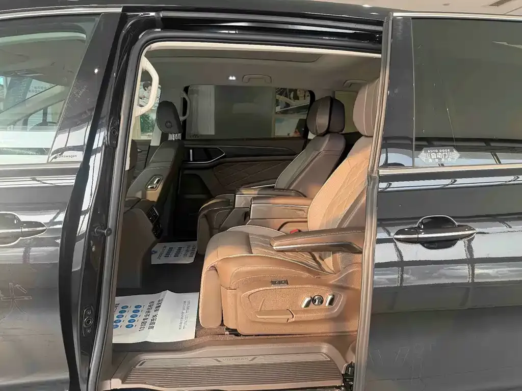Volkswagen Viloran 2024 из CN, фото 10