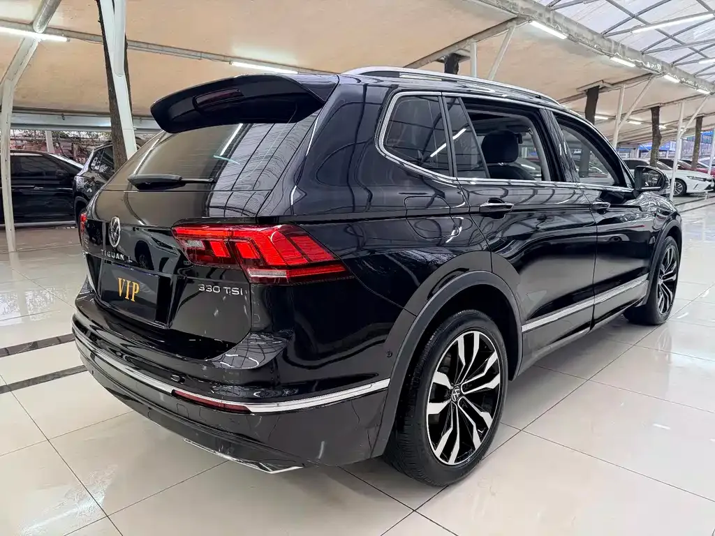 Volkswagen Tiguan L 2021 из CN, фото 8