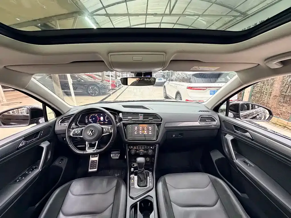 Volkswagen Tiguan L 2021 из CN, фото 7