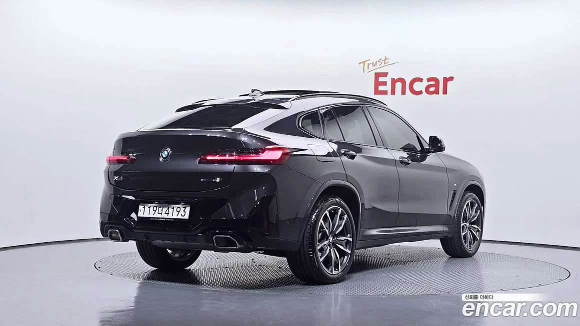 BMW X4 — фото 10