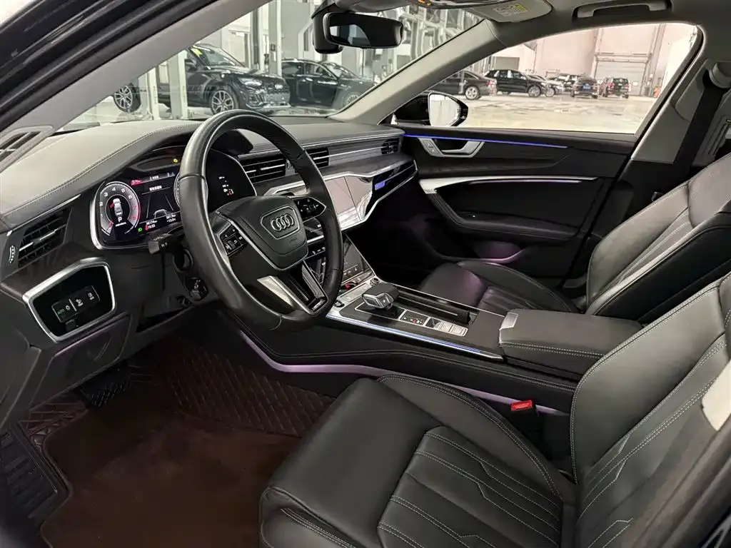 Audi A6L 2023 из CN, фото 9