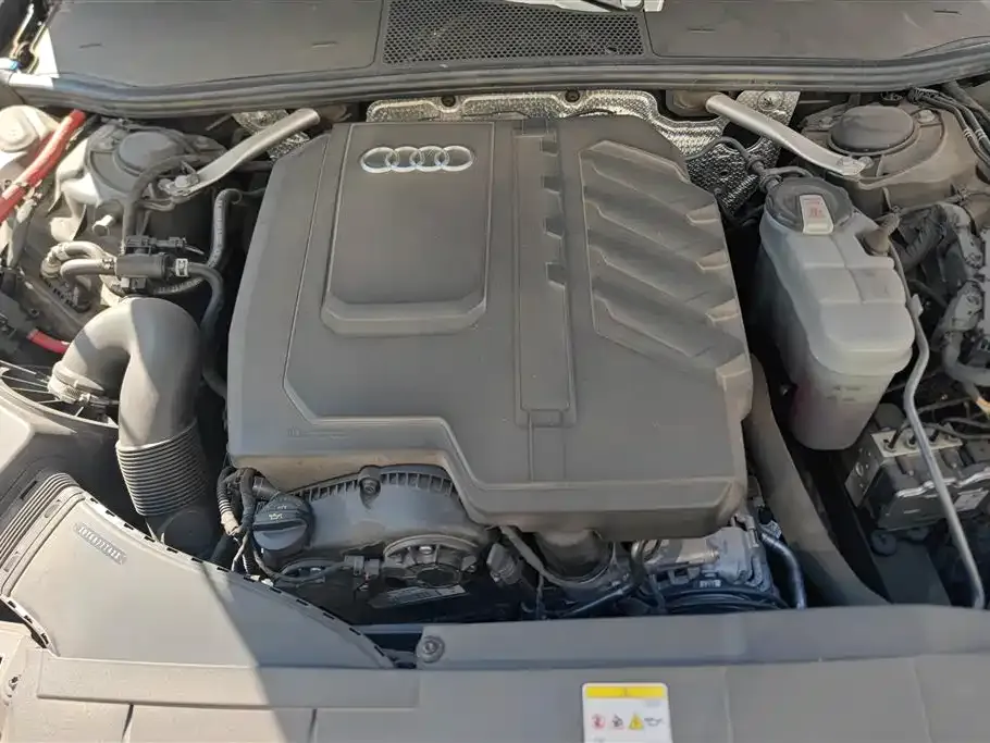 Audi A6L 2023 из CN, фото 3
