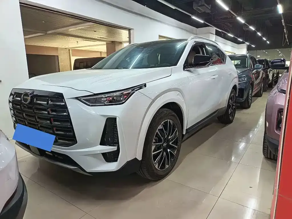GAC Motor Trumpchi GS4