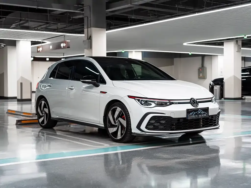 Volkswagen Golf GTI 2023 из CN, фото 7