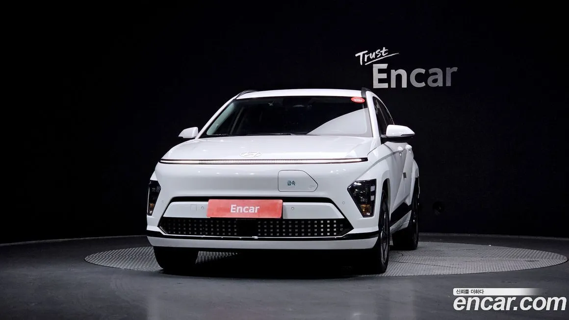 Hyundai Kona 2023 из KR, фото 2