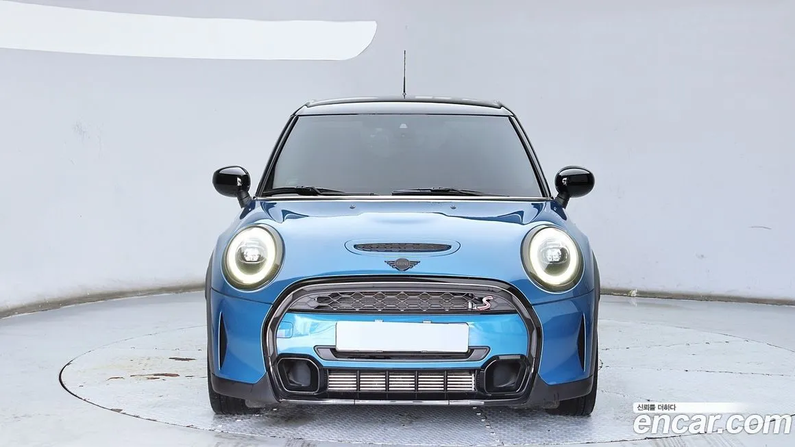Mini Cooper 2022 из KR, фото 2