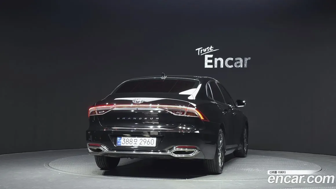 Hyundai Grandeur 2023 из KR, фото 2