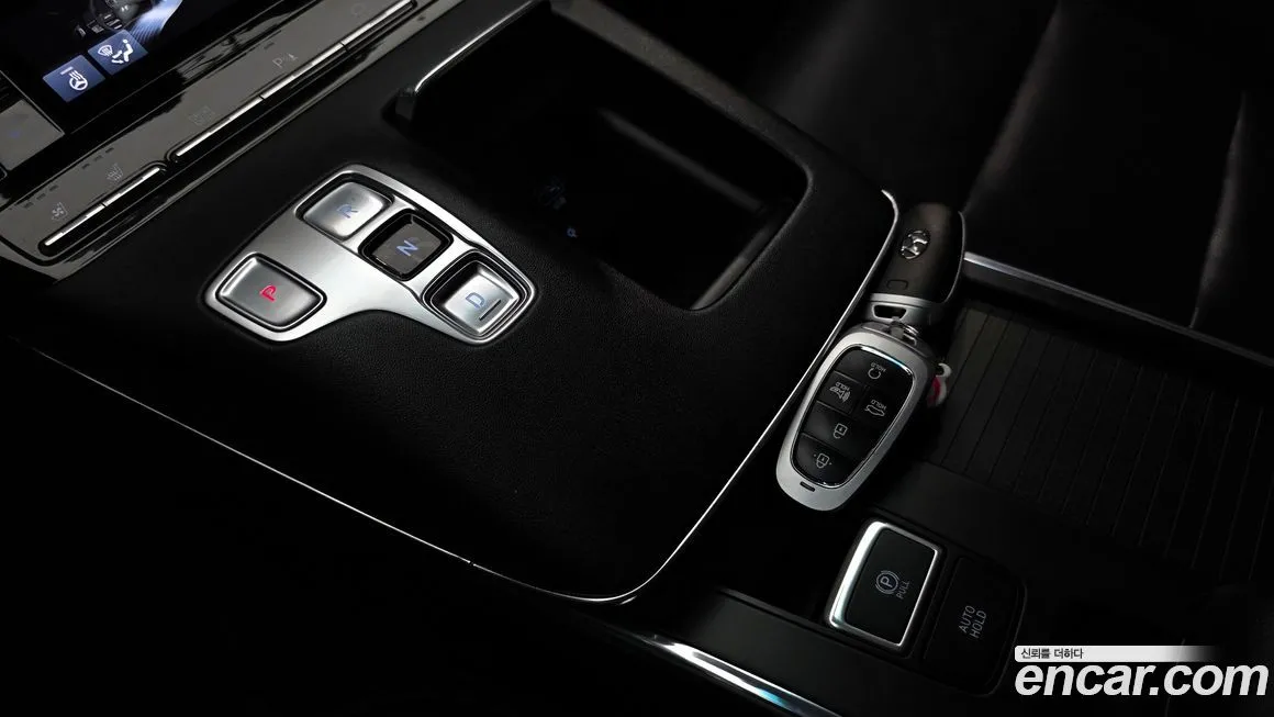 Hyundai Grandeur 2023 из KR, фото 3