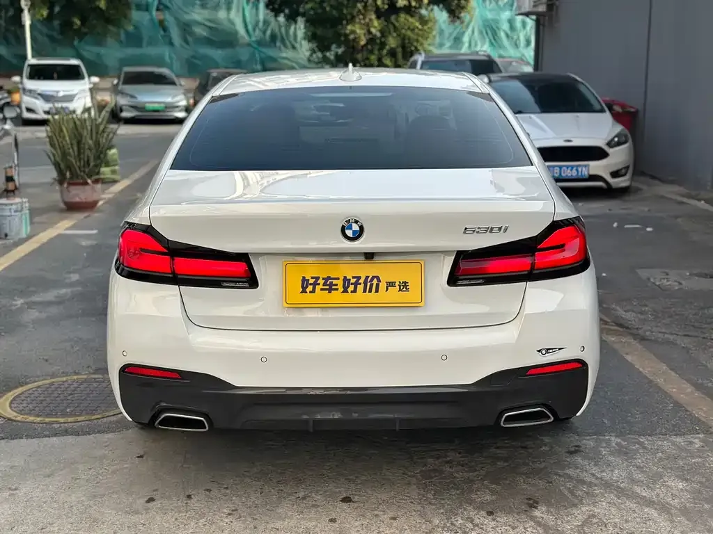 BMW 5 Series (Import) — фото 9