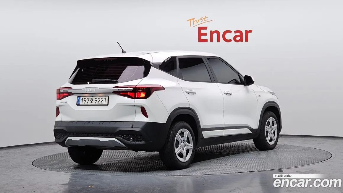 Kia Seltos 2023 из KR, фото 4