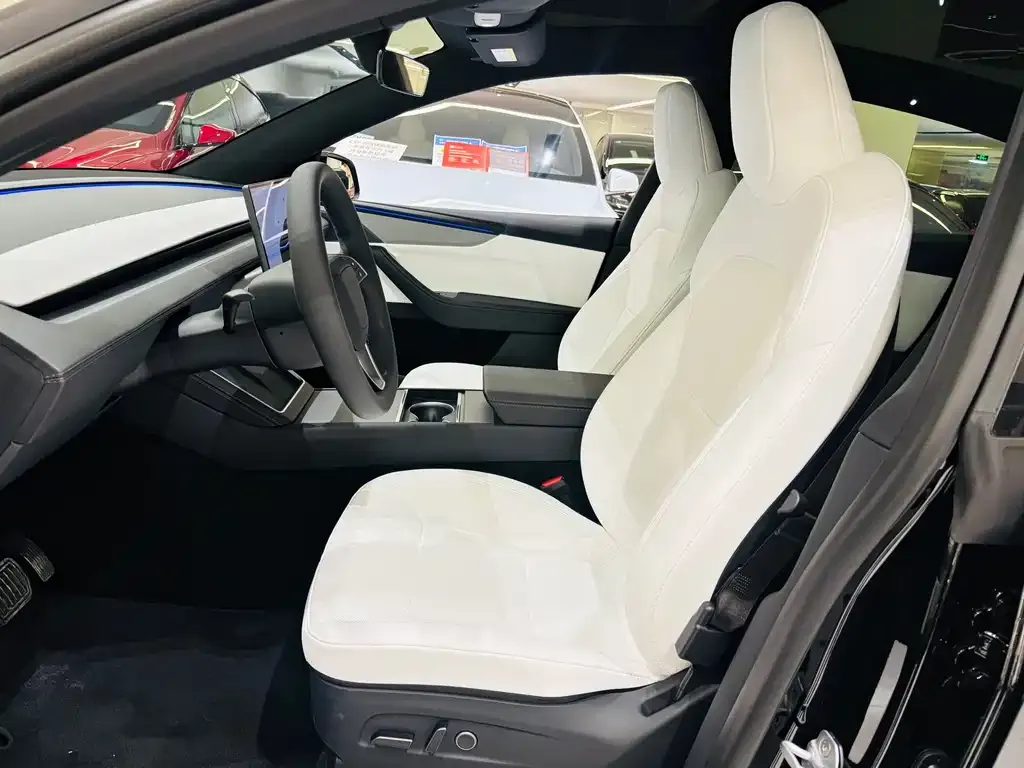 Tesla Model Y 2026 из CN, фото 7