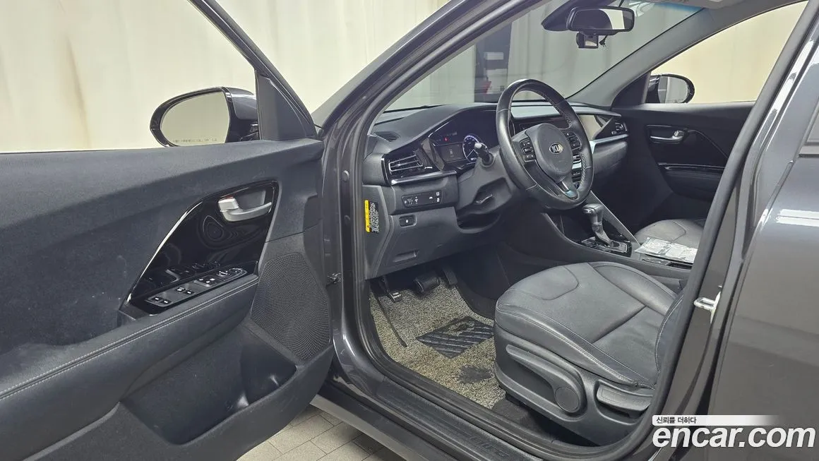 Kia Niro 2021 из KR, фото 5