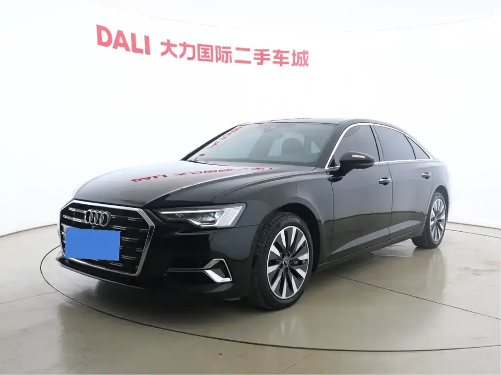 Audi A6L 2023 из CN, фото 1