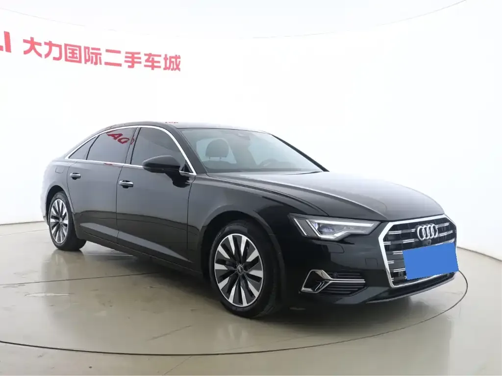 Audi A6L 2023 из CN, фото 3
