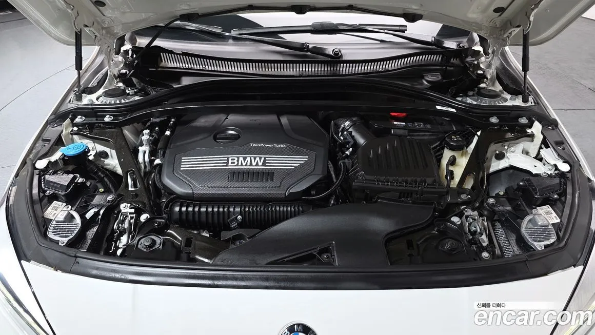 BMW 1-Series 2023 из KR, фото 9