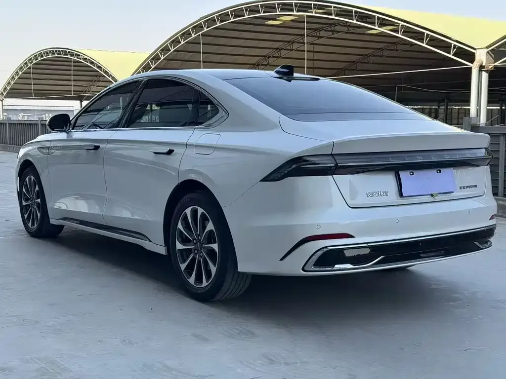 Lincoln Z 2023 из CN, фото 8