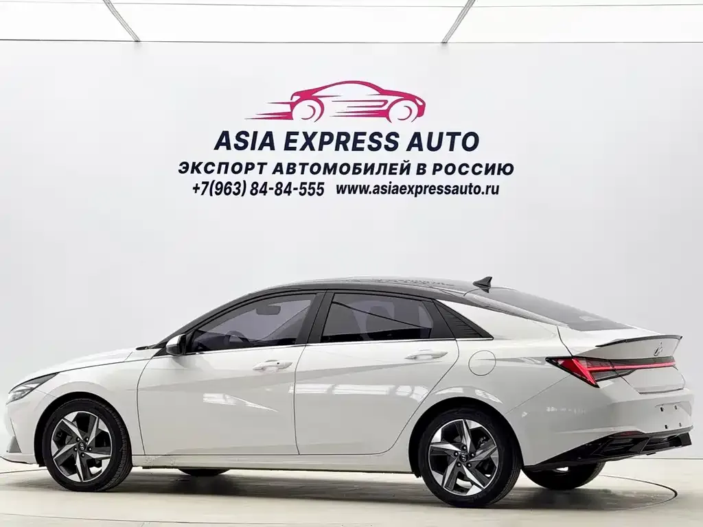 Hyundai Elantra 2023 из CN, фото 9