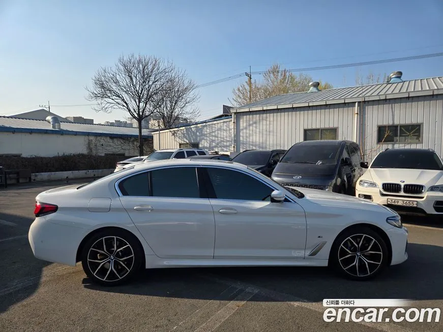 BMW 5-Series 2021 из KR, фото 9