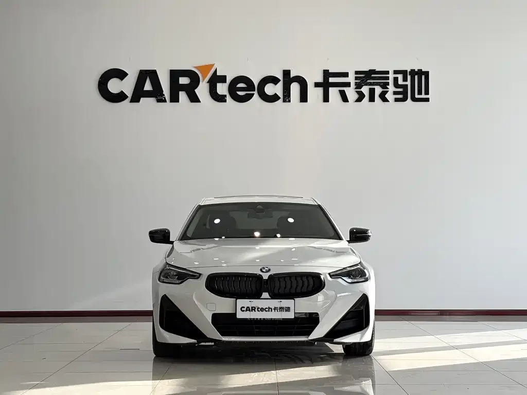 BMW 2 Series (Import) 2024 из CN, фото 2