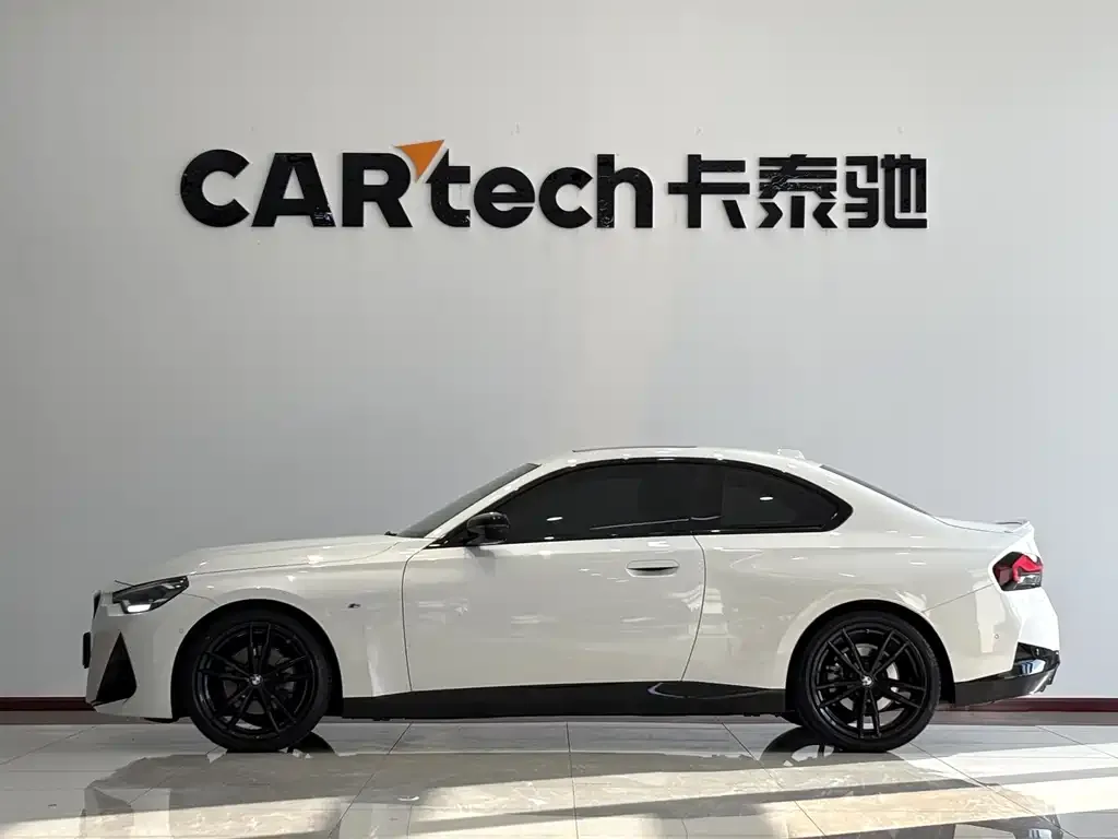 BMW 2 Series (Import) 2024 из CN, фото 3