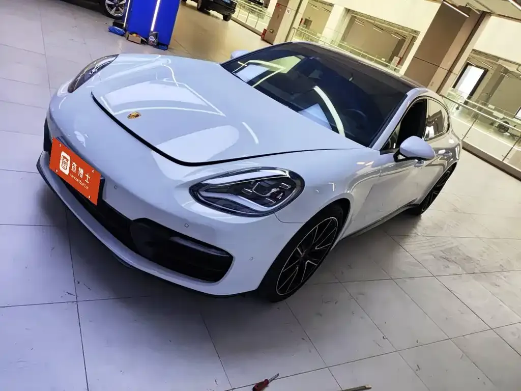 Porsche Panamera 2022 из CN, фото 1