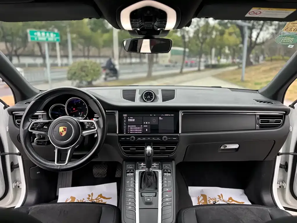 Porsche Macan 2021 из CN, фото 8