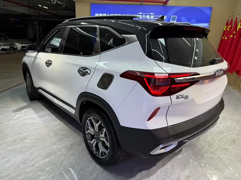 Kia KX3 2021 из CN, фото 6