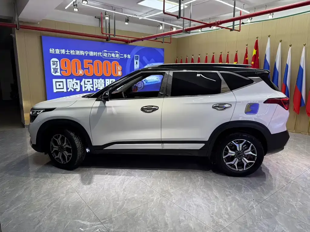 Kia KX3 2021 из CN, фото 10