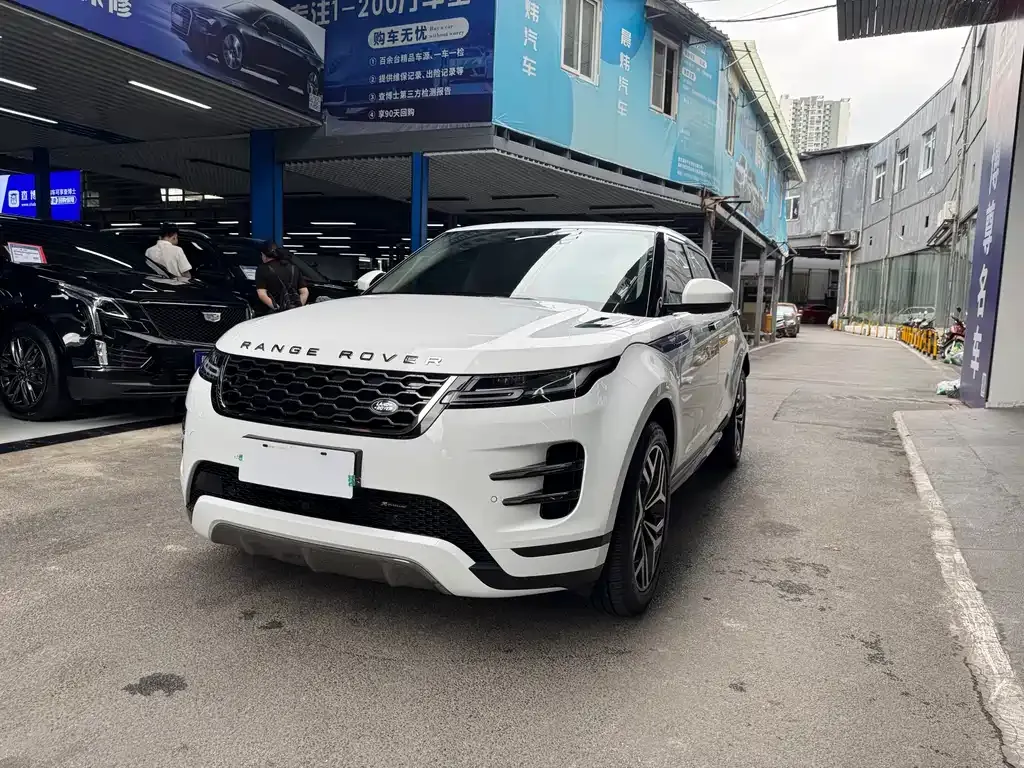 Land Rover Evoque — фото 1