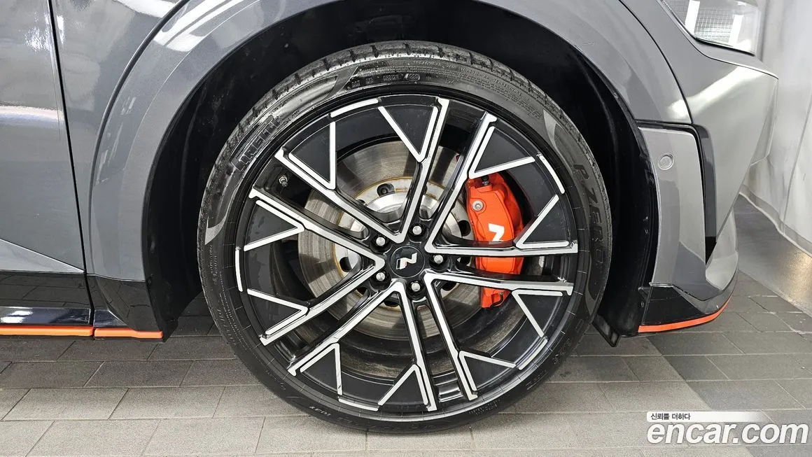Hyundai Ioniq5 — фото 8