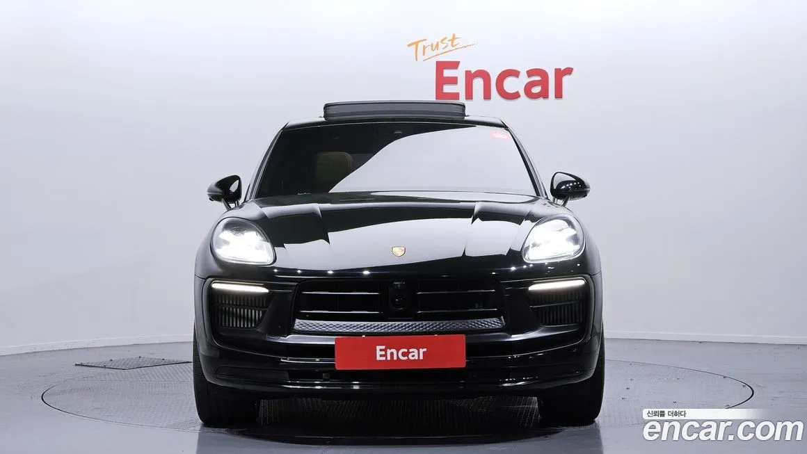 Porsche Macan 2023 из KR, фото 2