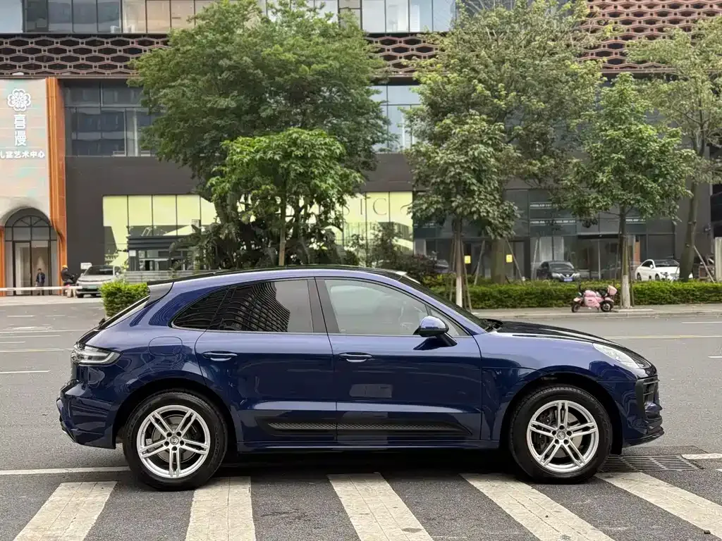 Porsche Macan — фото 5