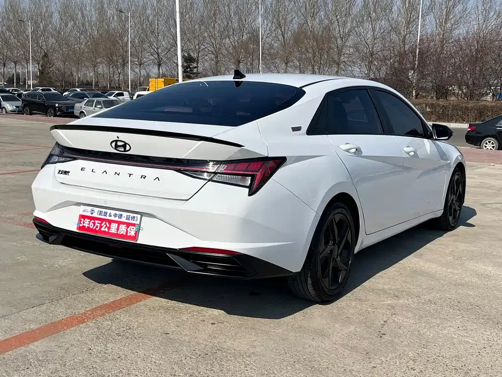 Hyundai Elantra 2022 из CN, фото 5