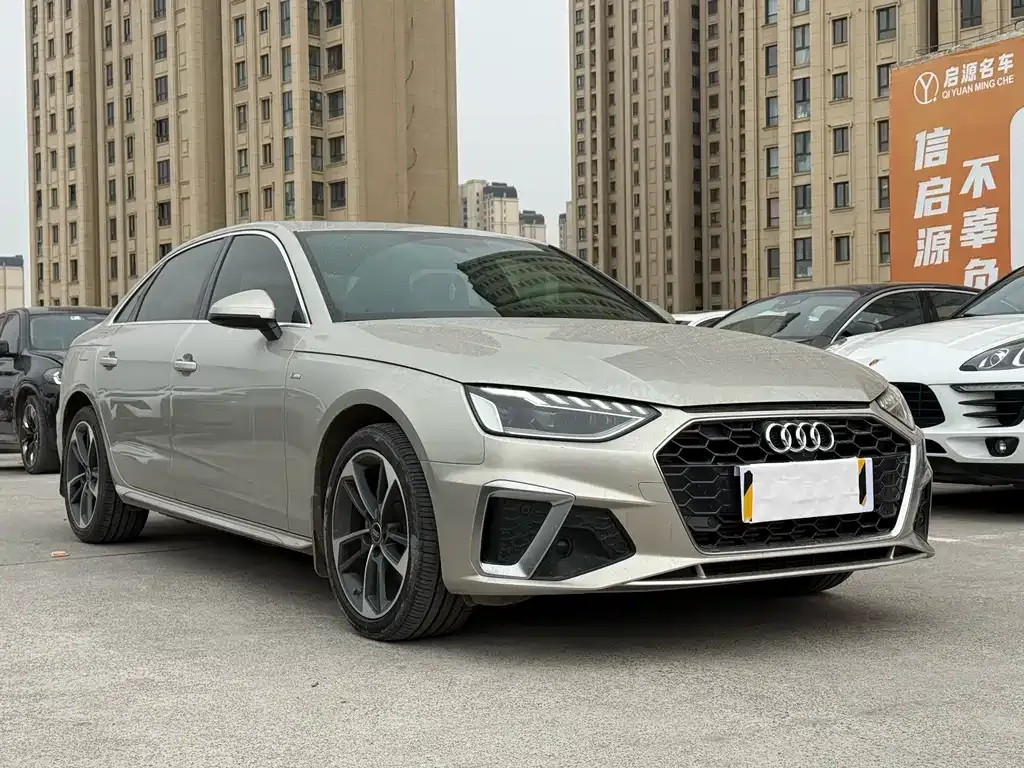 Audi A4L 2024 из CN, фото 9