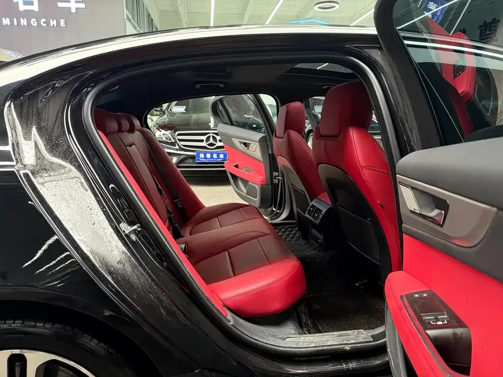 Jaguar XEL 2024 из CN, фото 2