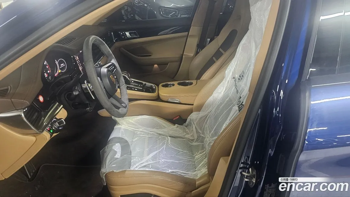 Porsche Panamera 2021 из KR, фото 3