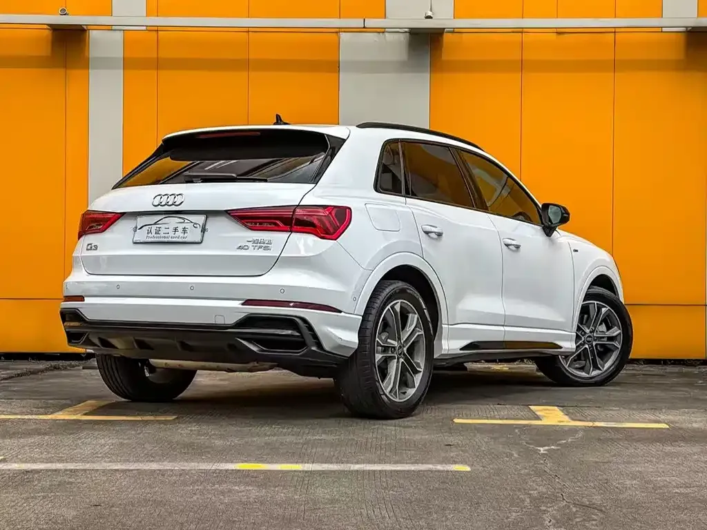 Audi Q3 — фото 3