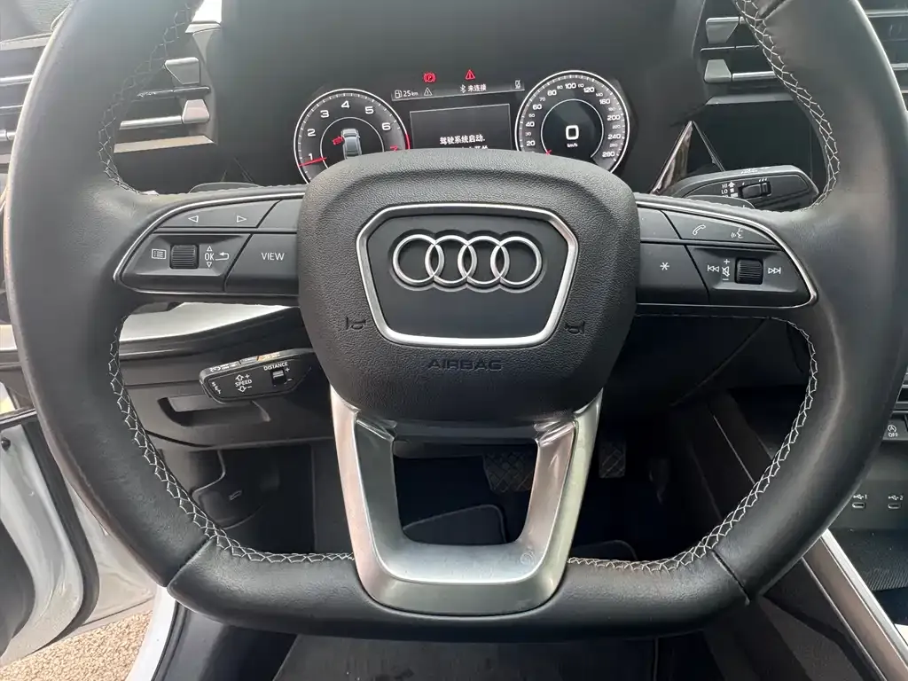 Audi A3 — фото 2