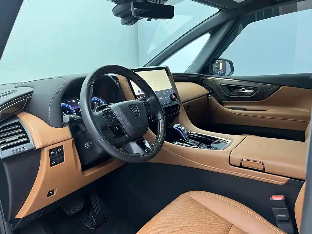 Toyota Vellfire — фото 8
