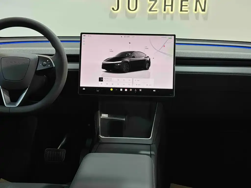 Tesla Model Y — фото 4
