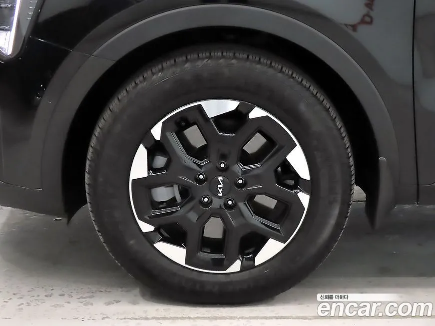 Kia Sorento — фото 7